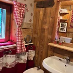 Casa Chevrere Apartamento *