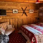 Casa Chevrere Introd