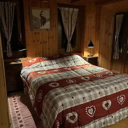 Apartment Casa Chevrere *