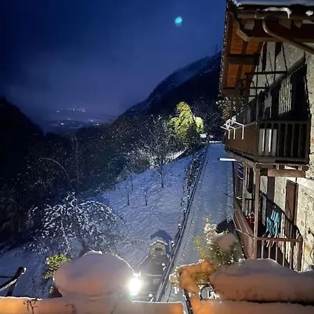 Casa Chevrere * Introd