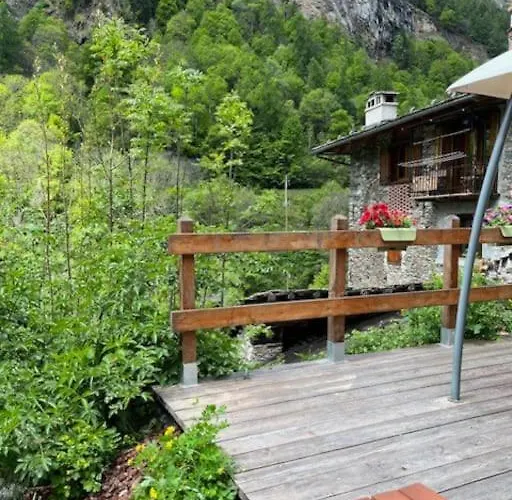 Casa Chevrere * Introd