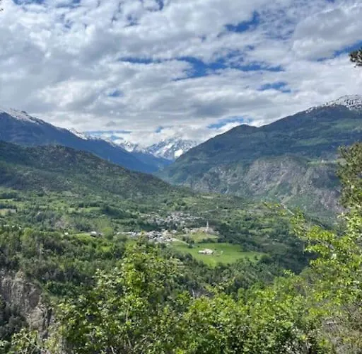 Casa Chevrere 인트로드