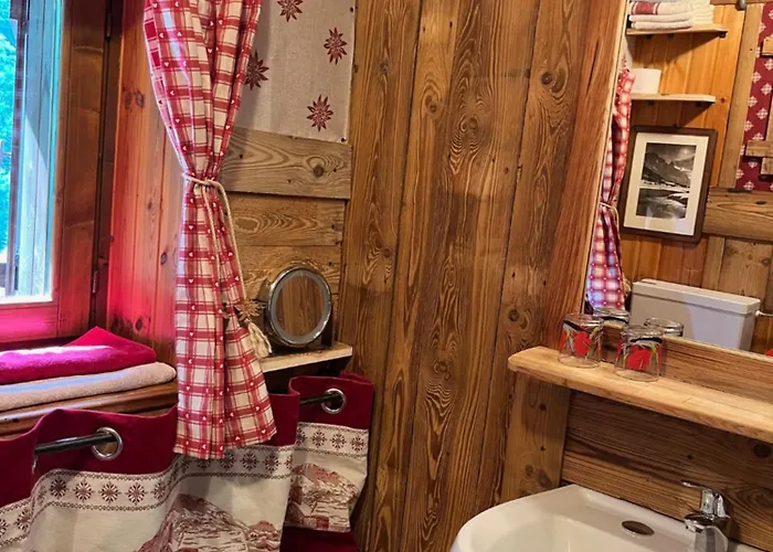 Casa Chevrere 아파트 *